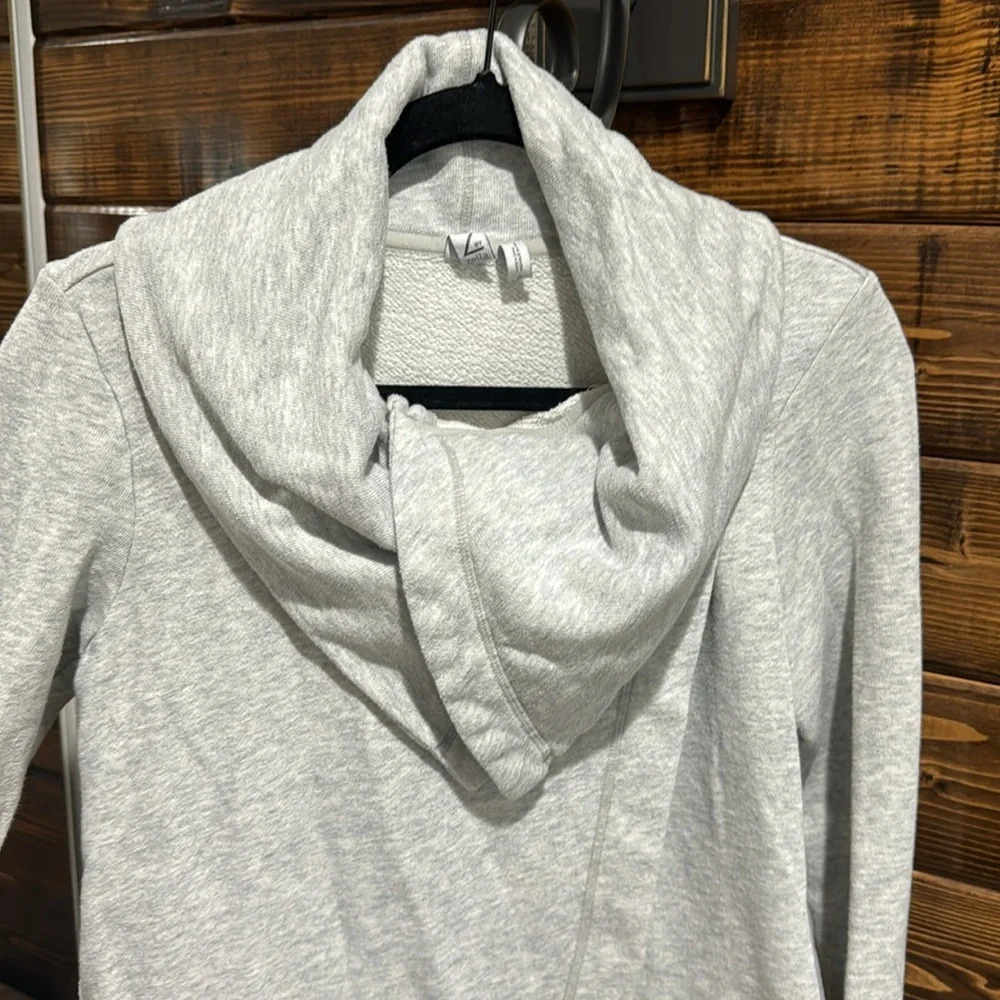 Z by Zella Sweatshirt - Picture 7 of 12